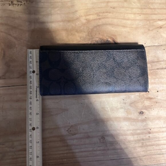 Coach Bag and Wallet Set - Picture 16 of 16